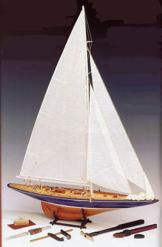 イタリア・アマティ社（1700/10）/ヨット・エンデバー号/（株）帆船模型スタジオＭ