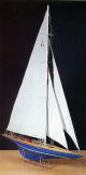 イタリア・アマティ社（1700/50)ヨット・エンデバー号(船体はレジン製）/(株)帆船模型スタジオＭ