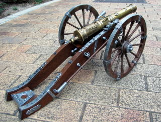 スペイン製野砲ダブル・『ルイ14世時代』（#414）/（株）丸善通商