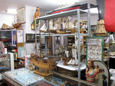 帆船模型アトリエ（大阪上本町）店内/（株）帆船模型スタジオＭ