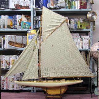 木製帆船模型 完成品ヨット『コロンビア号』/㈱帆船模型スタジオM