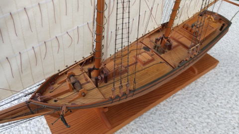木製帆船模型(完成品)『フライングフィッシュ号』船首部分/�株ｿ船模型スタジオM