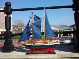 スペイン製木製帆船模型完成品『ヨット・エンデバー号』/(株)帆船模型スタジオＭ